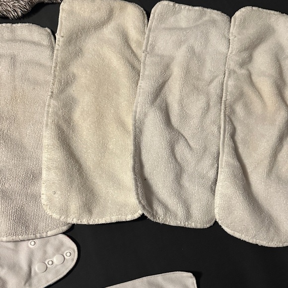 Colorful Patterned Cloth Diapers Set - Picture 4 of 5